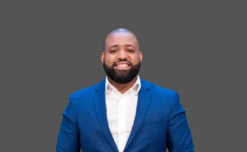 Una oposición sin rumbo en Santo Domingo Este